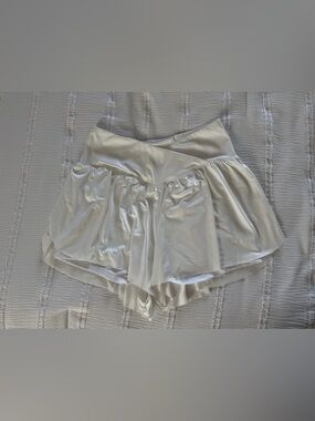 IUGA Crossover Flowy Athletic Shorts in White